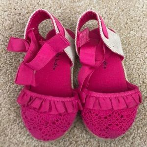 Pink toddler sandals
